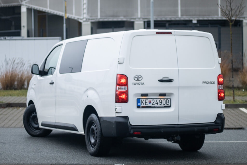 Toyota Proace 2.0 D-4D, 106kW (2022) - 7