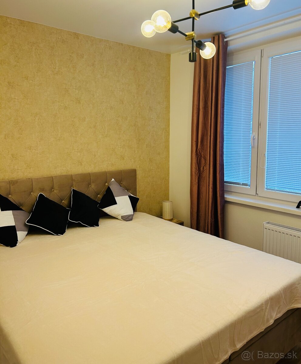 Nová rekonštrukcia,zariadený,3i Ždiarska,2x loggia - 7