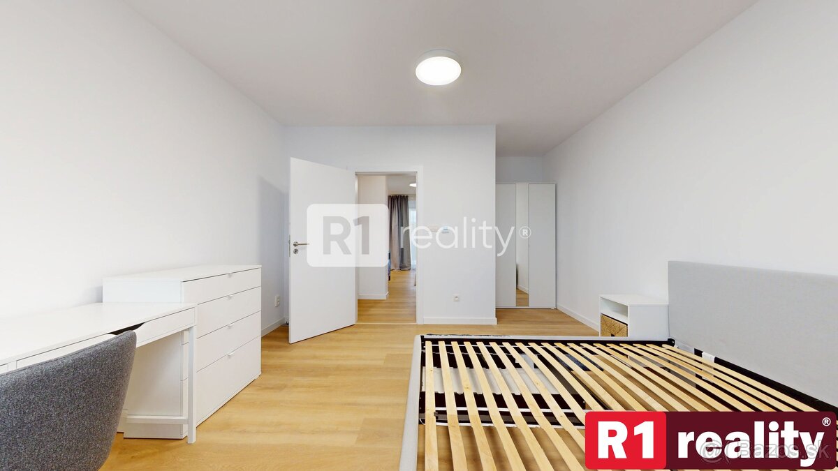 Jedinečný 2 izbový byt 53,2 m2+ 11 m2 terasa + parking, Pieš - 7