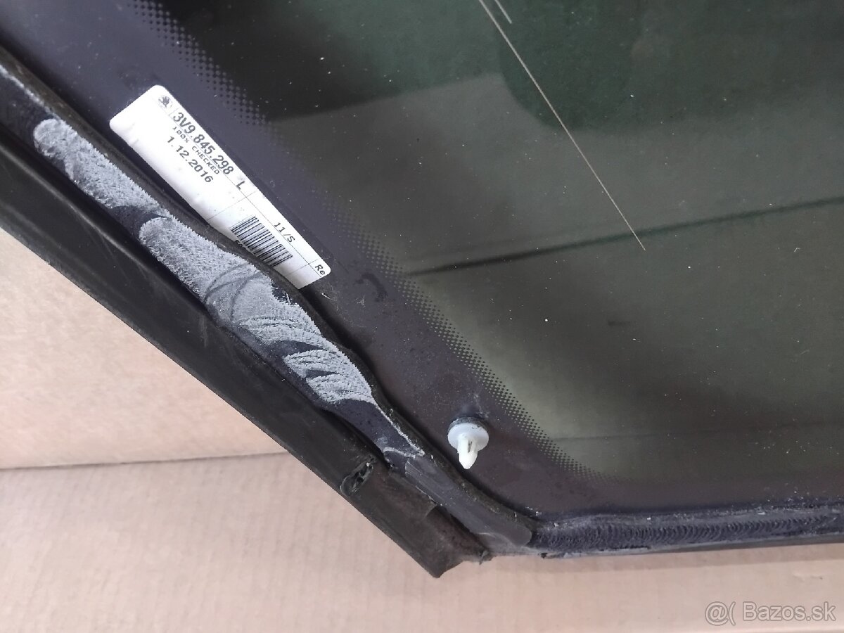 bočné sklo Superb 3 combi - 7