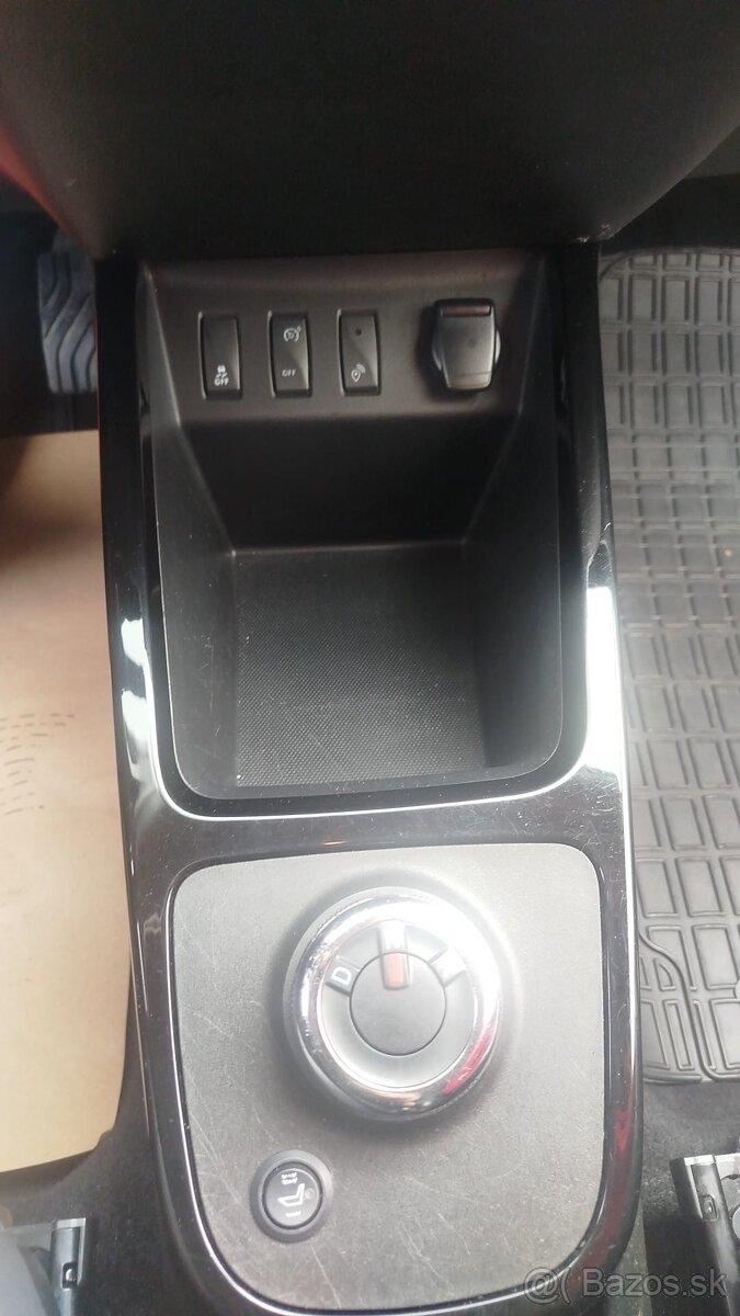 Dacia Spring - 7