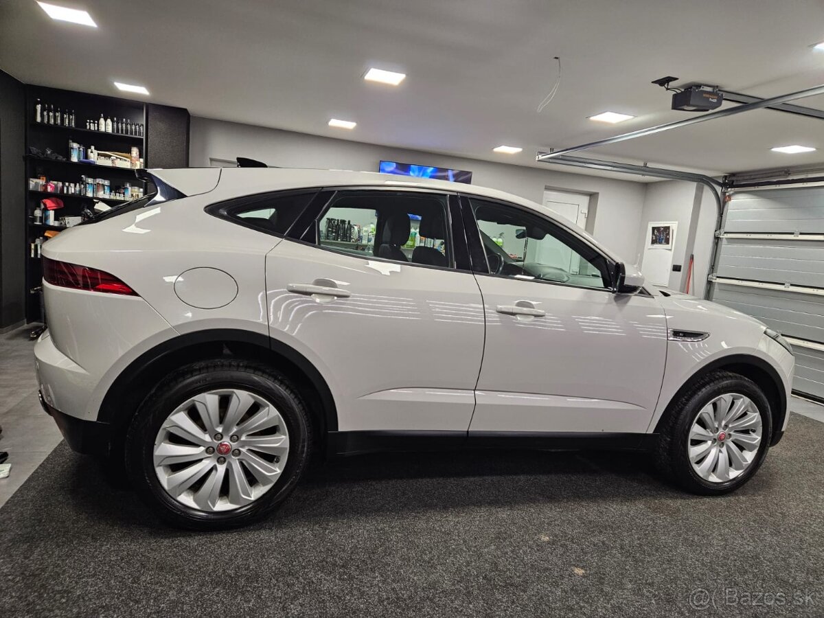 Jaguar E-Pace 4x4 2,0 132kw, 5 dverové - 7