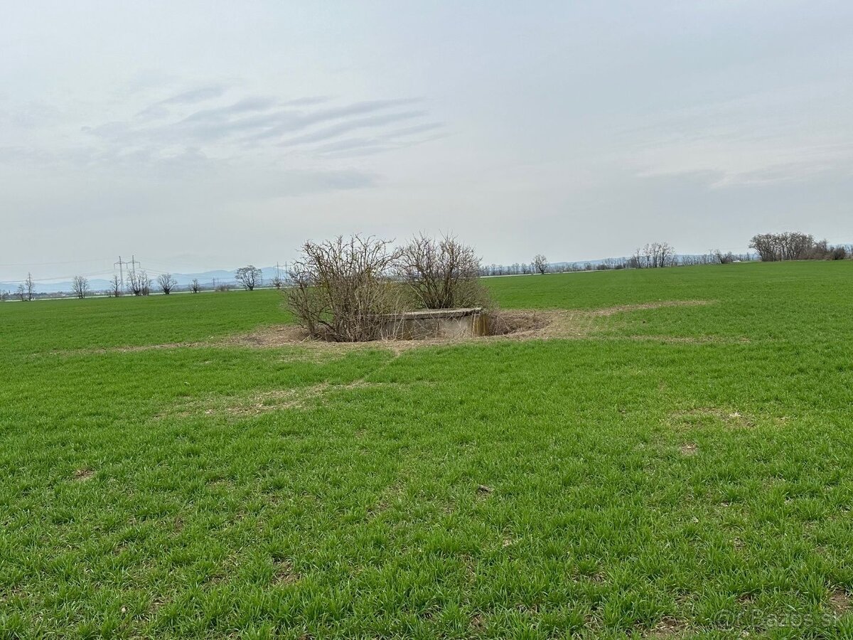 Investičný pozemok 28 249 m² neďaleko Trnavy na predaj - 7