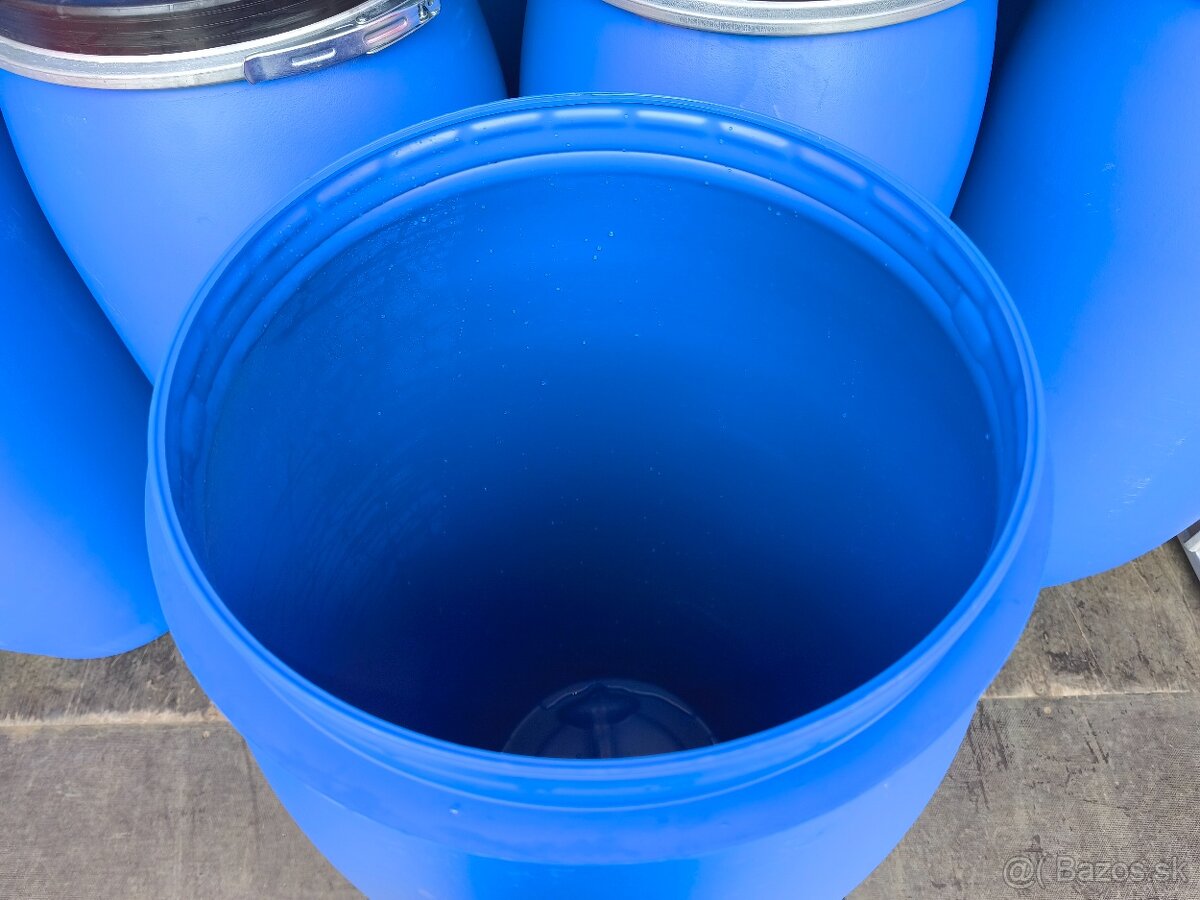 Potravinárske plastové sudy 150l ibc - 7