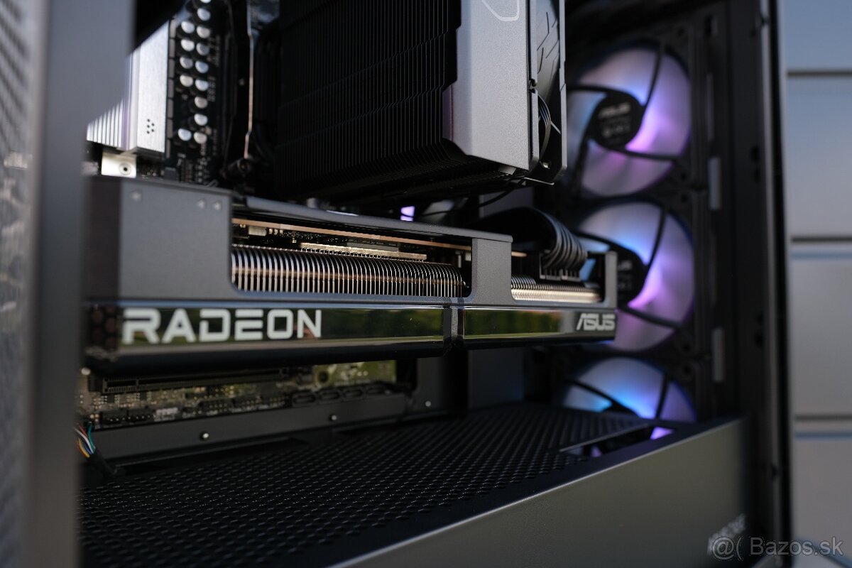 Herný PC, Ryzen 7 9700X, RX 7900 GRE, 32GB RAM, SSD - 7