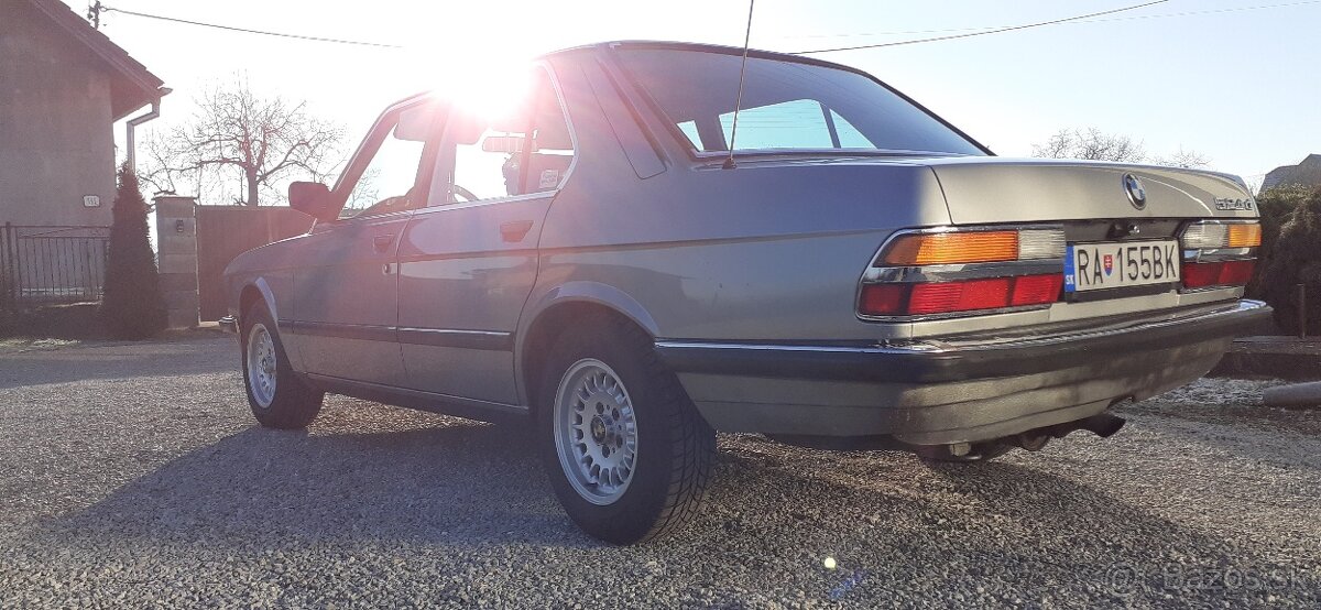 BMW E28 - 7