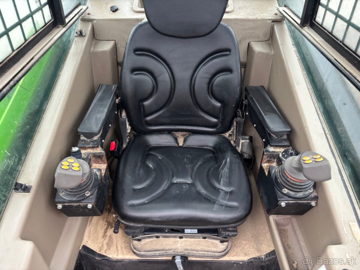 KOVACO ELISE 900 - 7