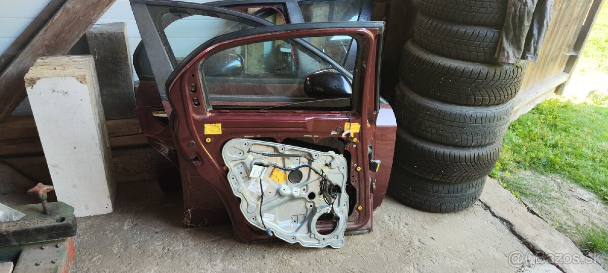 Rozpredám dvere Alfa Romeo 159 - 7