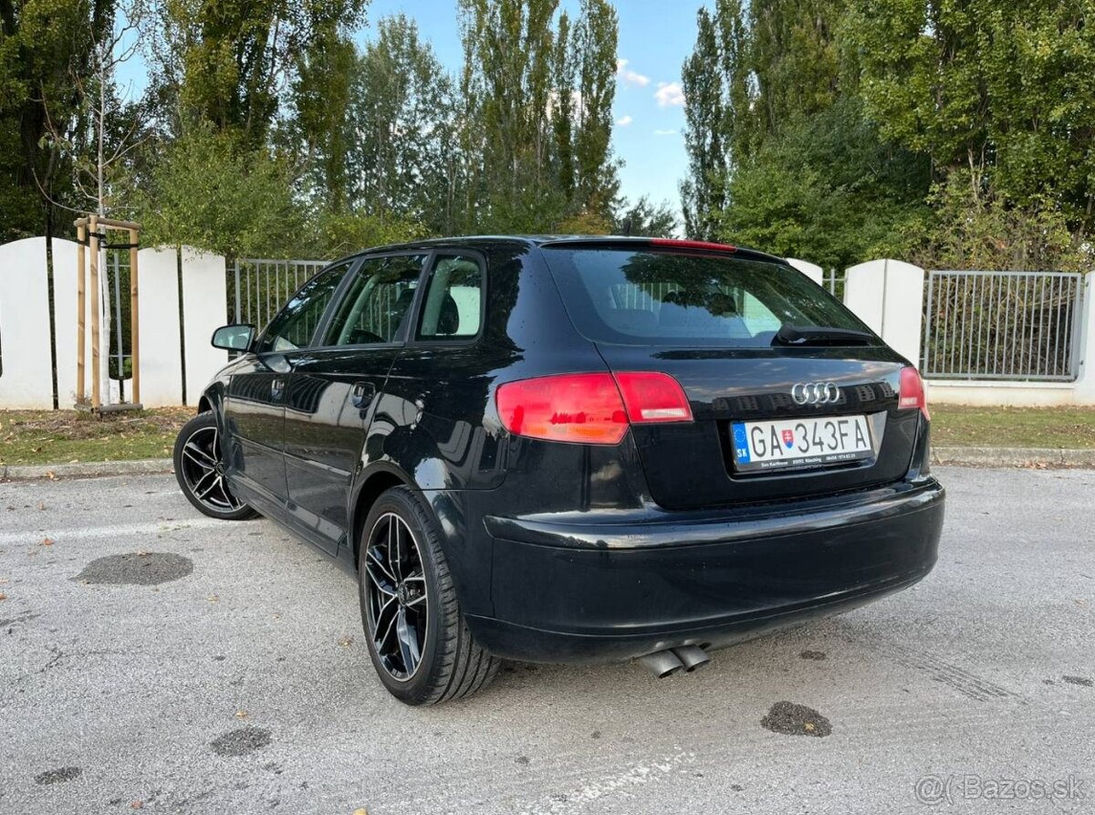 Audi A3 Sportback 2.0 TDI - 7