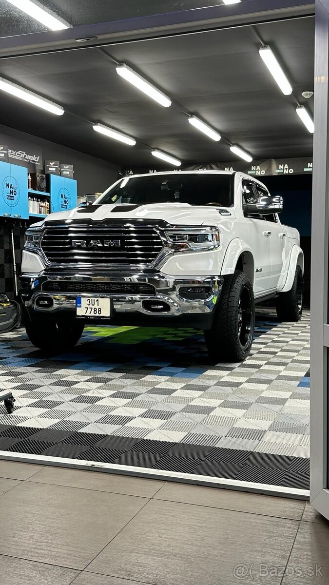 Dodge Ram 1500 5,7 HEMI - 7