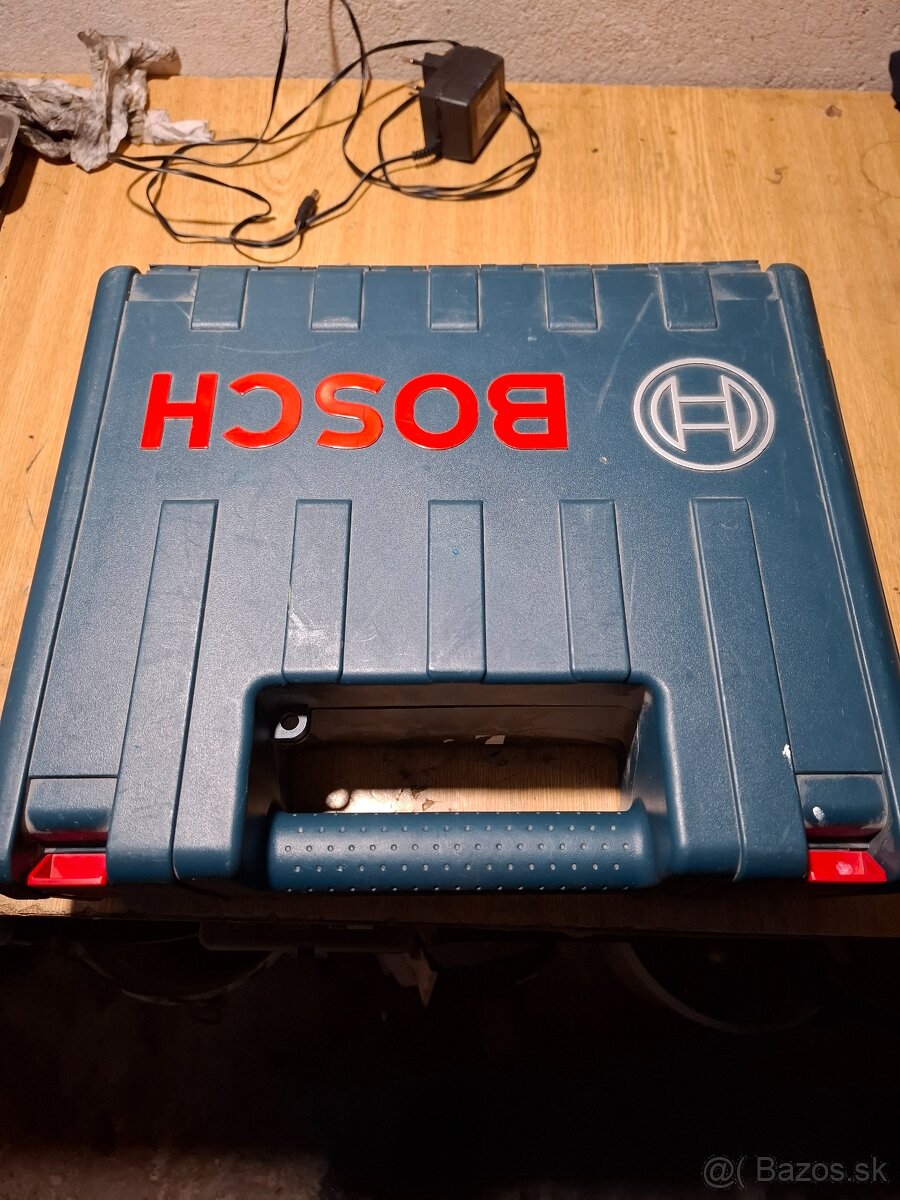 Priamočiara píla Bosch gst 90be - 7