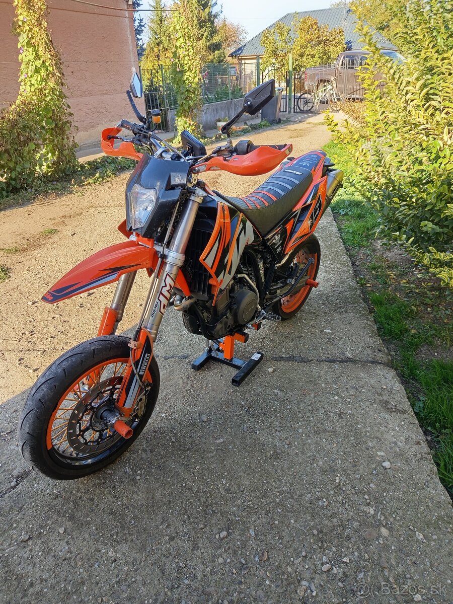 Predám KTM LC4 625 supermoto - 7