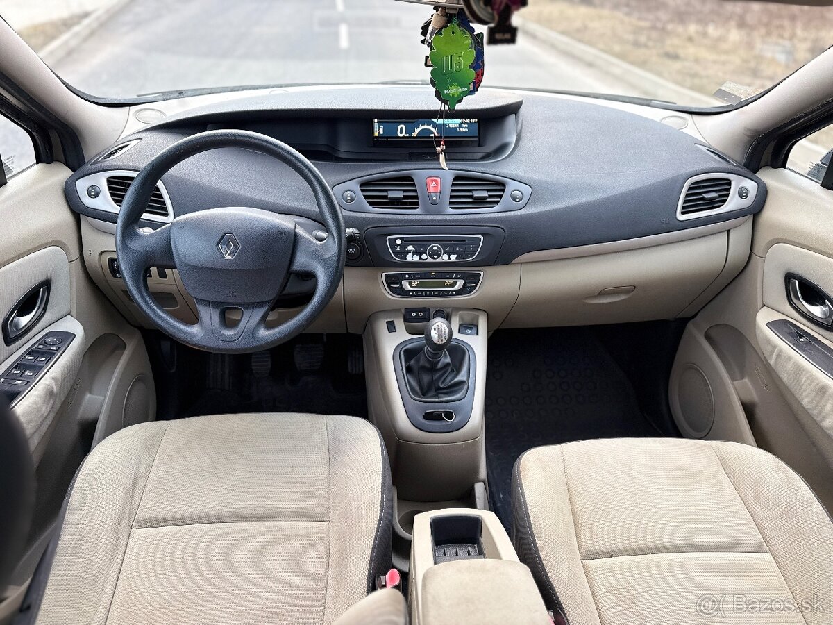 Renault Scénic 3 1.5 dCi 2010 - 7