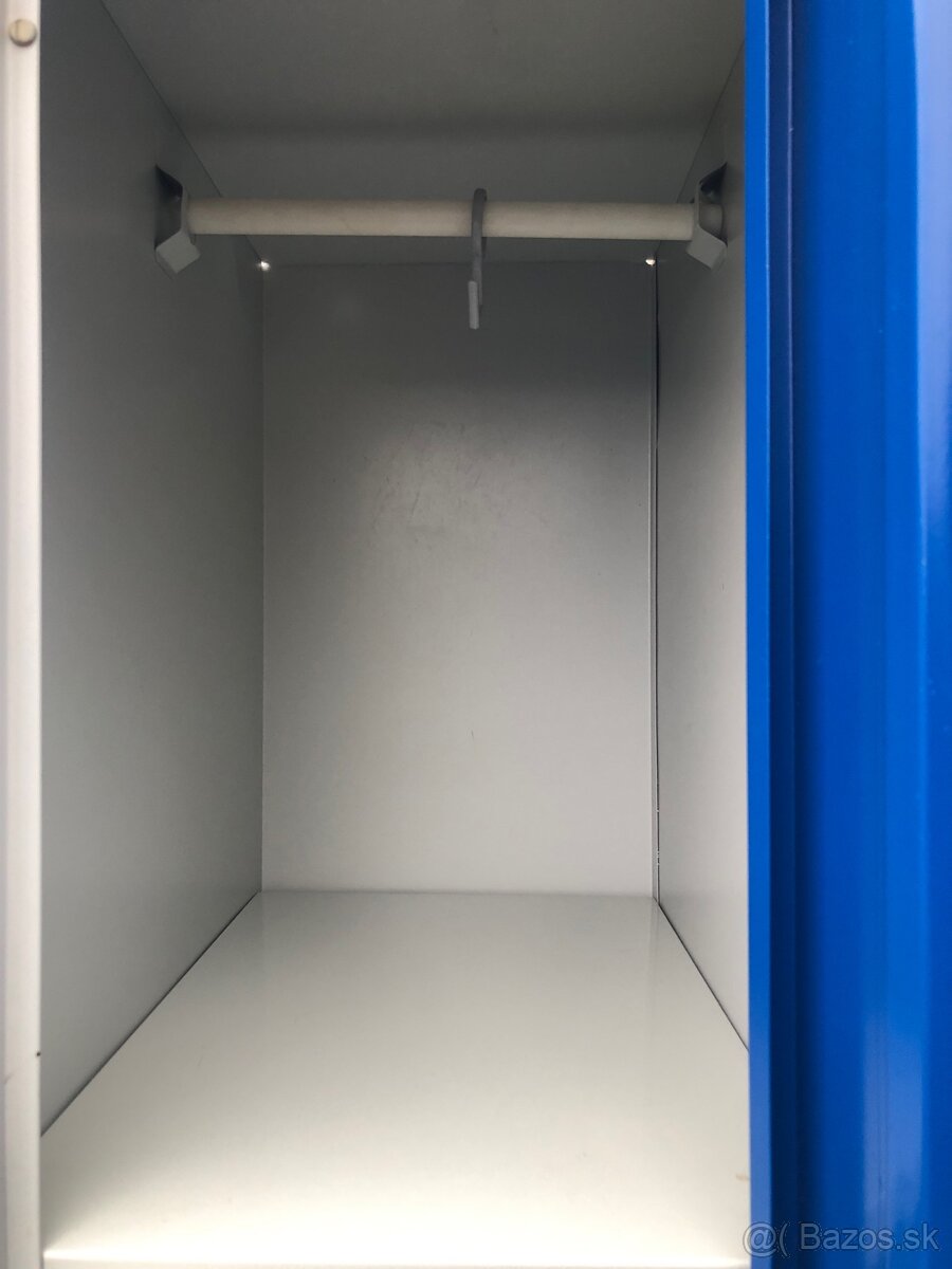 Kovová šatníková skrinka 60x49x180cm 4 boxy - 7