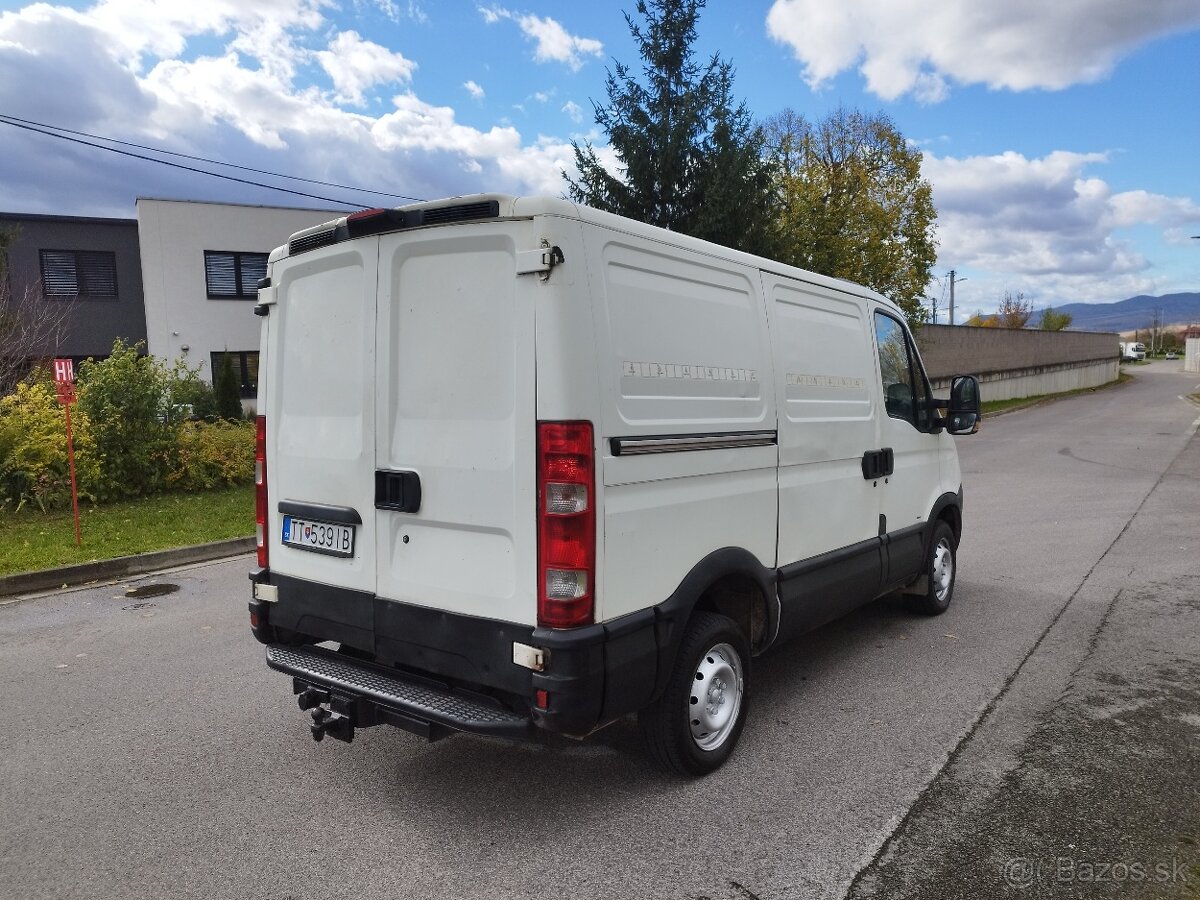 Iveco daily 2.3 hpi A/T - 7