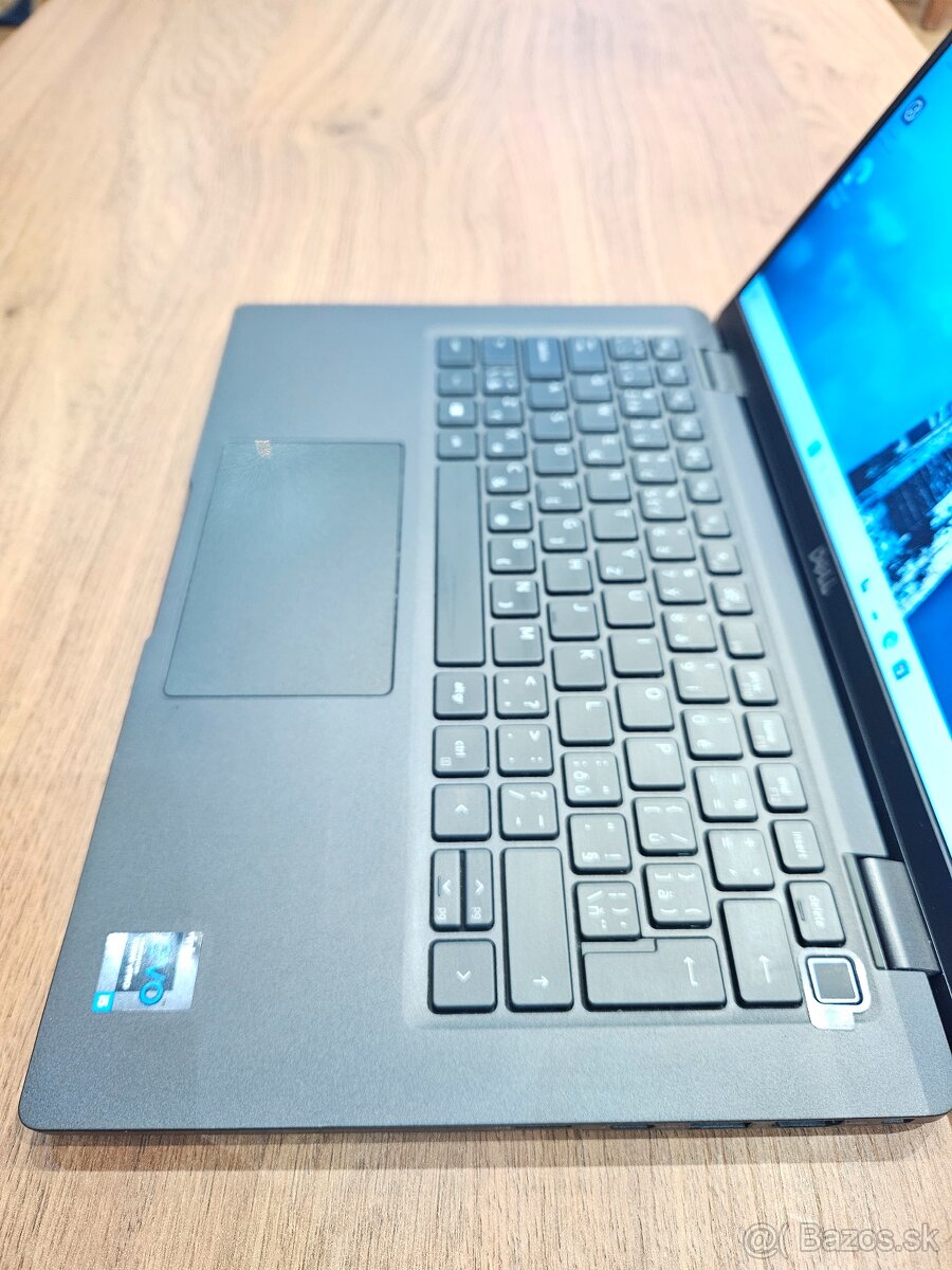Predám Dell Latitude 7420 - 7