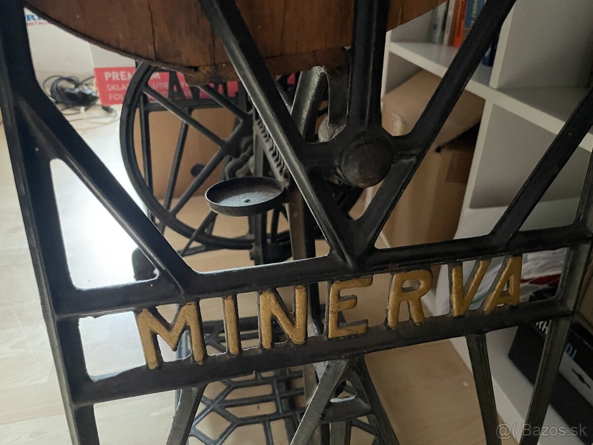 Retro šijací stroj MINERVA - - 7