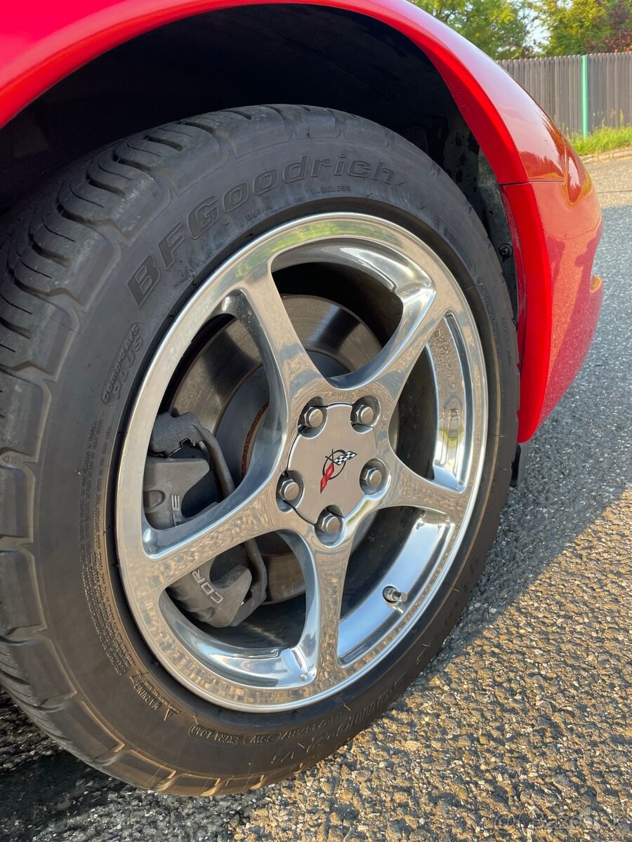 Chevrolet Corvette c5 v8 5.7 - 7