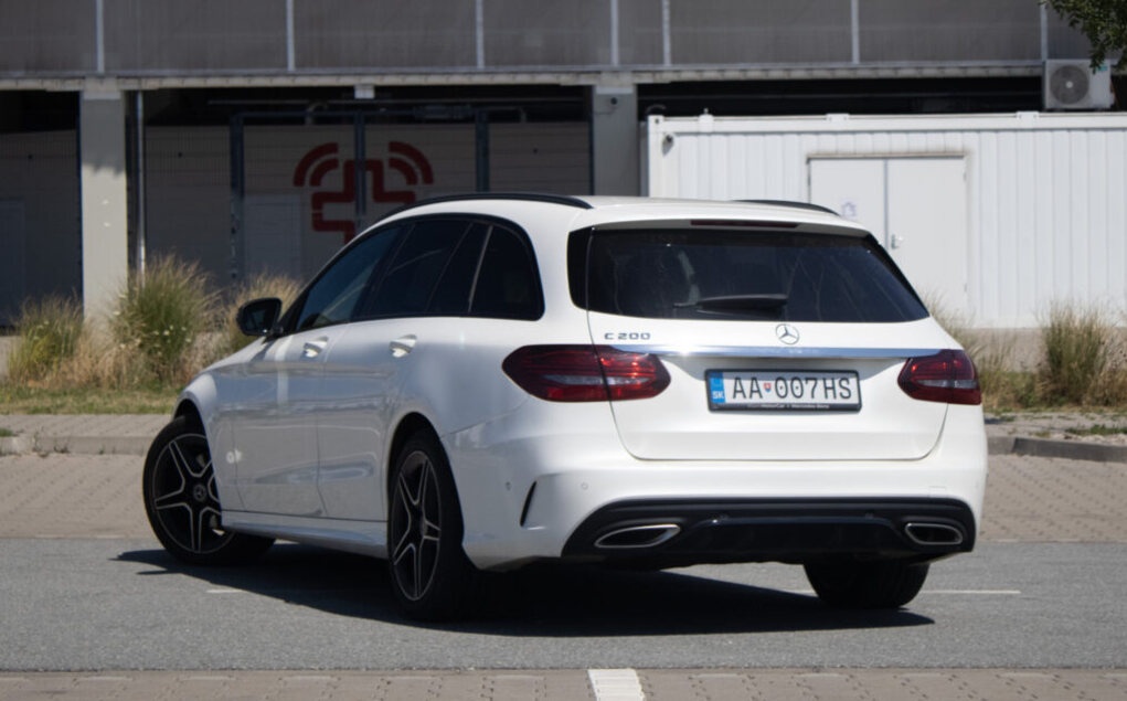 Mercedes-Benz C 200 Combi z roku 2020 - 7