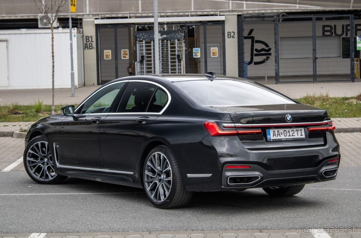BMW Rad 7 730d / 195kW / A8 / 2020 - 7