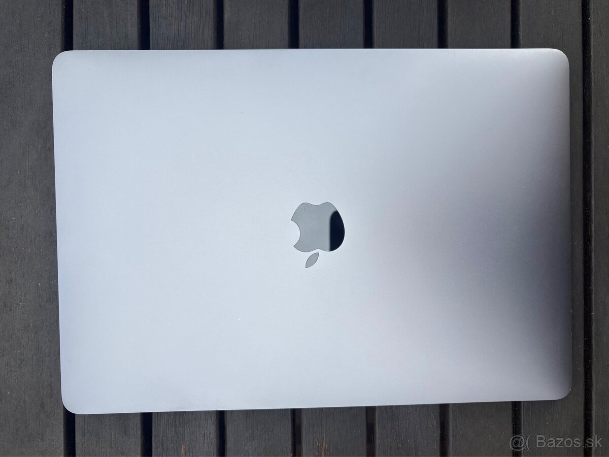 MacBook Air 13” 2019 - 7