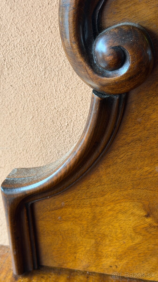 Starý príborník / komoda z masívu – orech, intarzia - 7