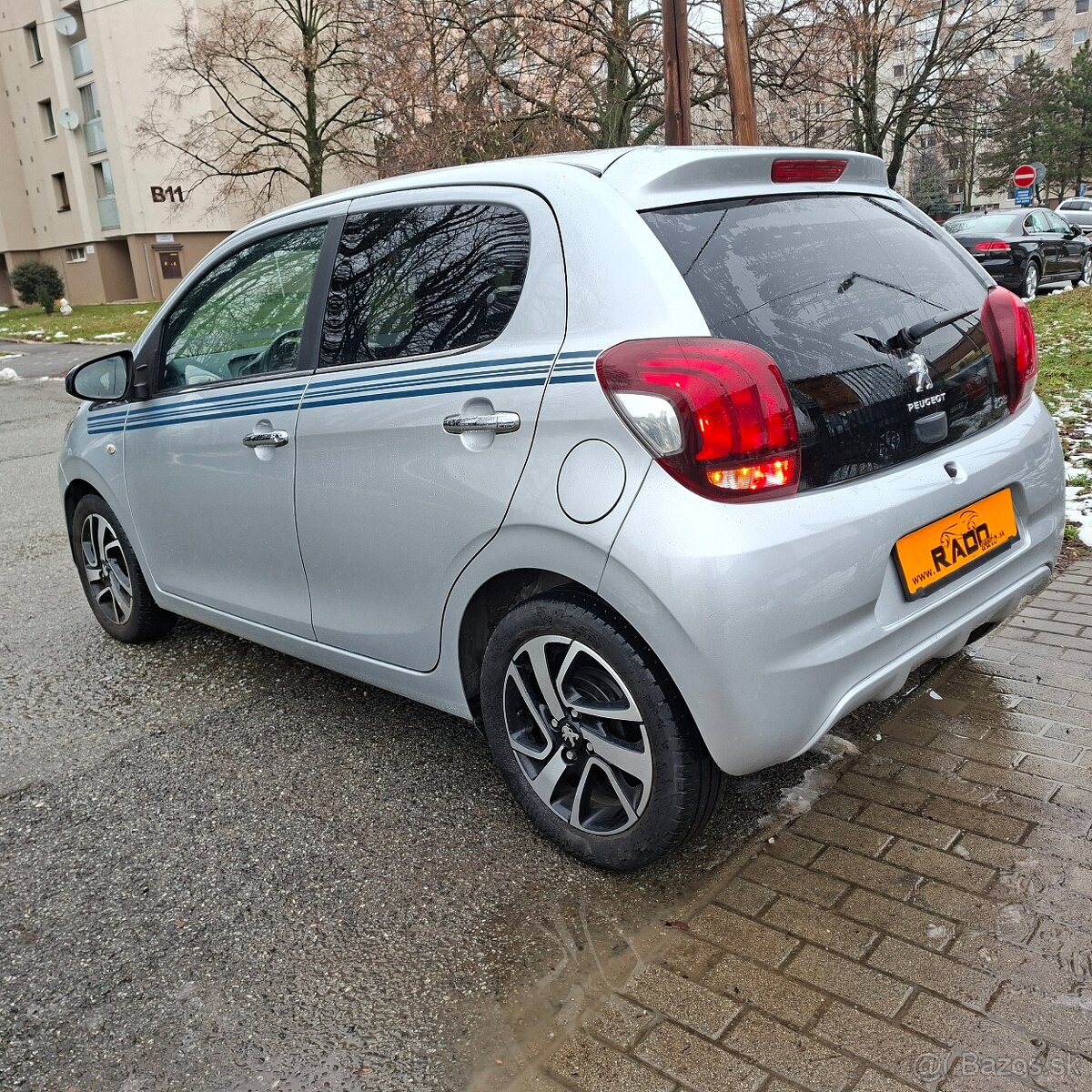 Peugeot 108 1,2 PureTech Allure TOP - 7