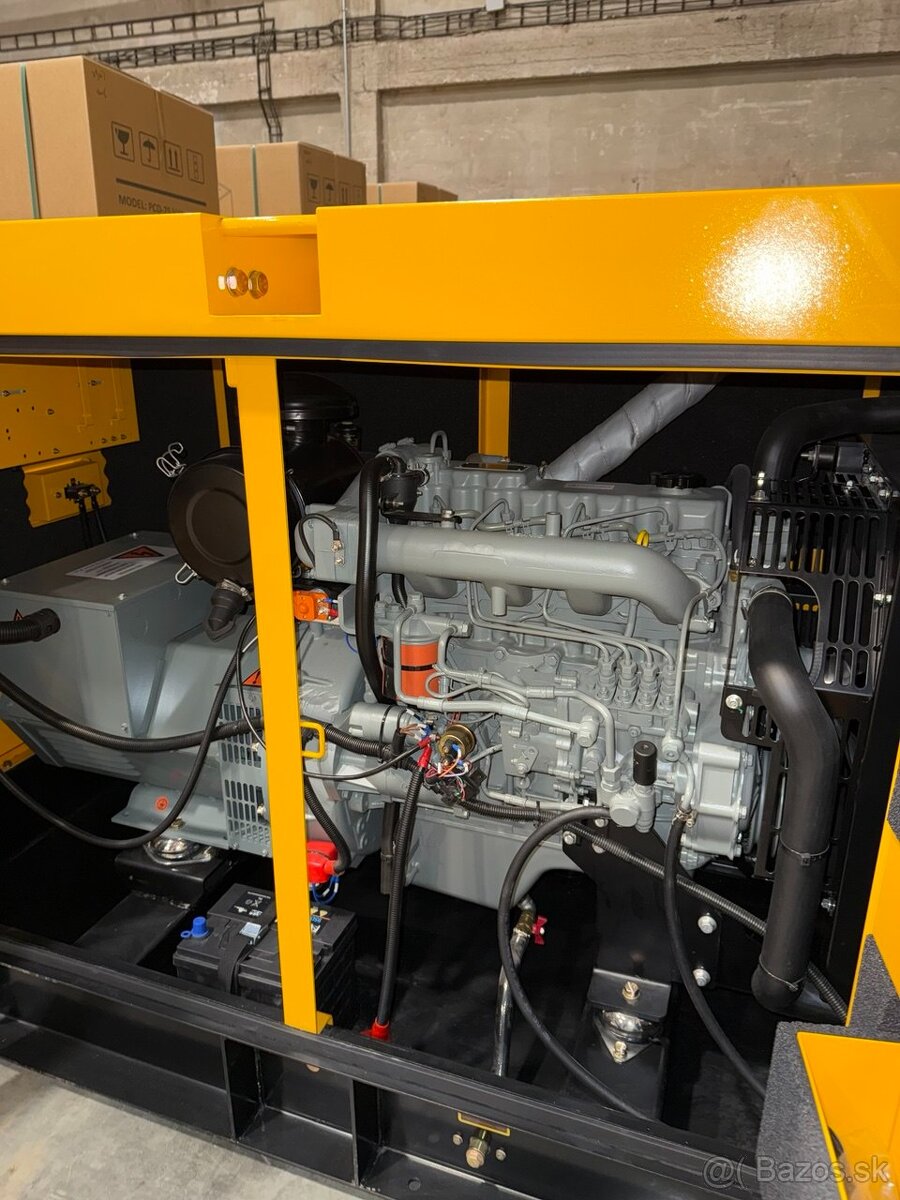 Naftová elektrocentrála PDE-44 kVA s ATS. - 7