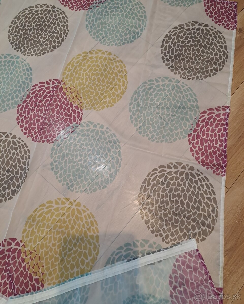 ZÁCLONY KVETT - KRUHY A INÉ - 7