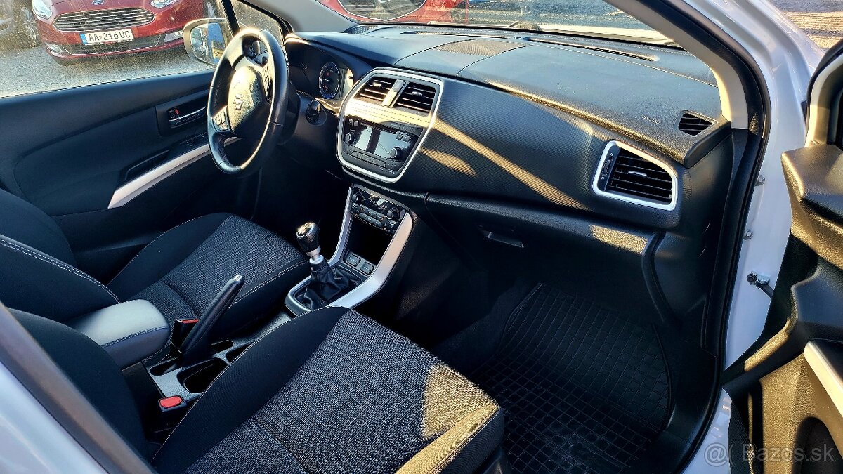 Suzuki SX4 S-CROSS 1,6-88kw - 7