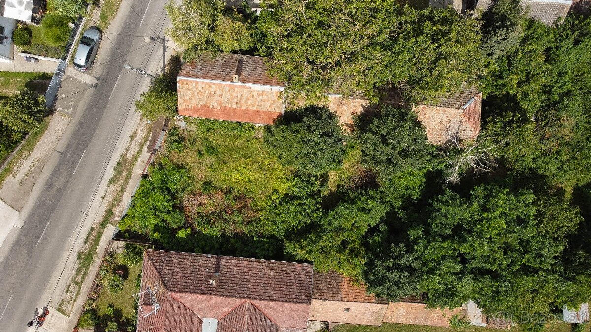 Starší rodinný dom na predaj, pozemok 1423 m2, Veľké Blahovo - 7