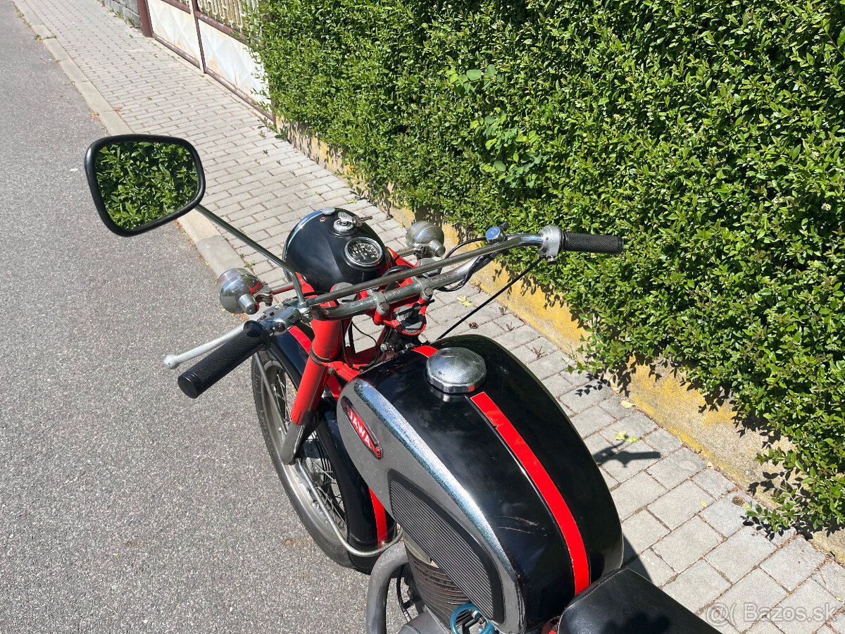 Jawa 250/590 Californian III - 7