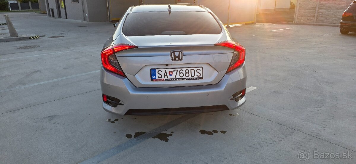 Honda Civic 1.5 Turbo V-TEC 4D Sedan - 7