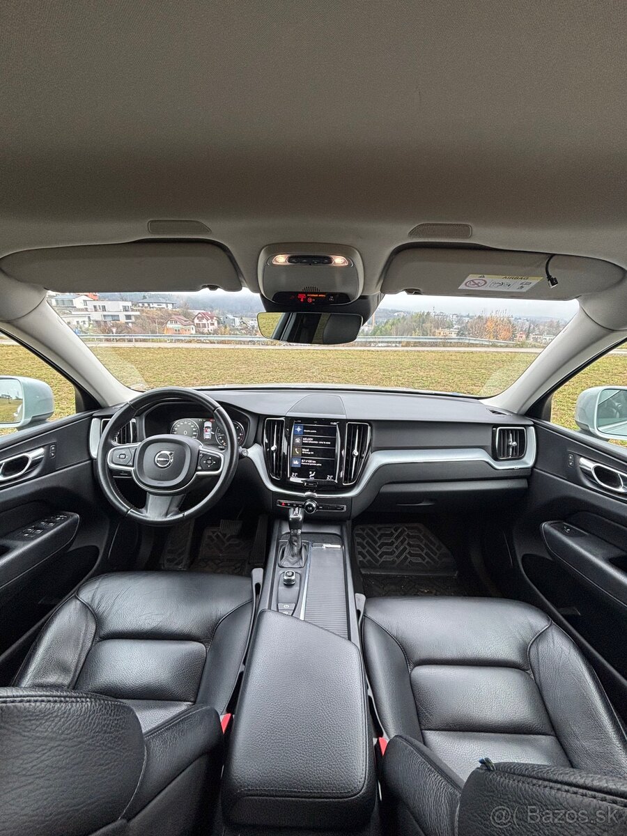 Volvo XC60 D4 4x4 top stav - 7