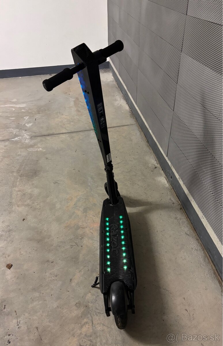 Elektricka kolobežka Razor Sonic Glow - 7