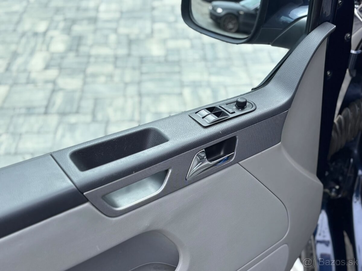 Volkswagen Multivan T5 2.0 tdi 2011 4Motion / DSG - 7