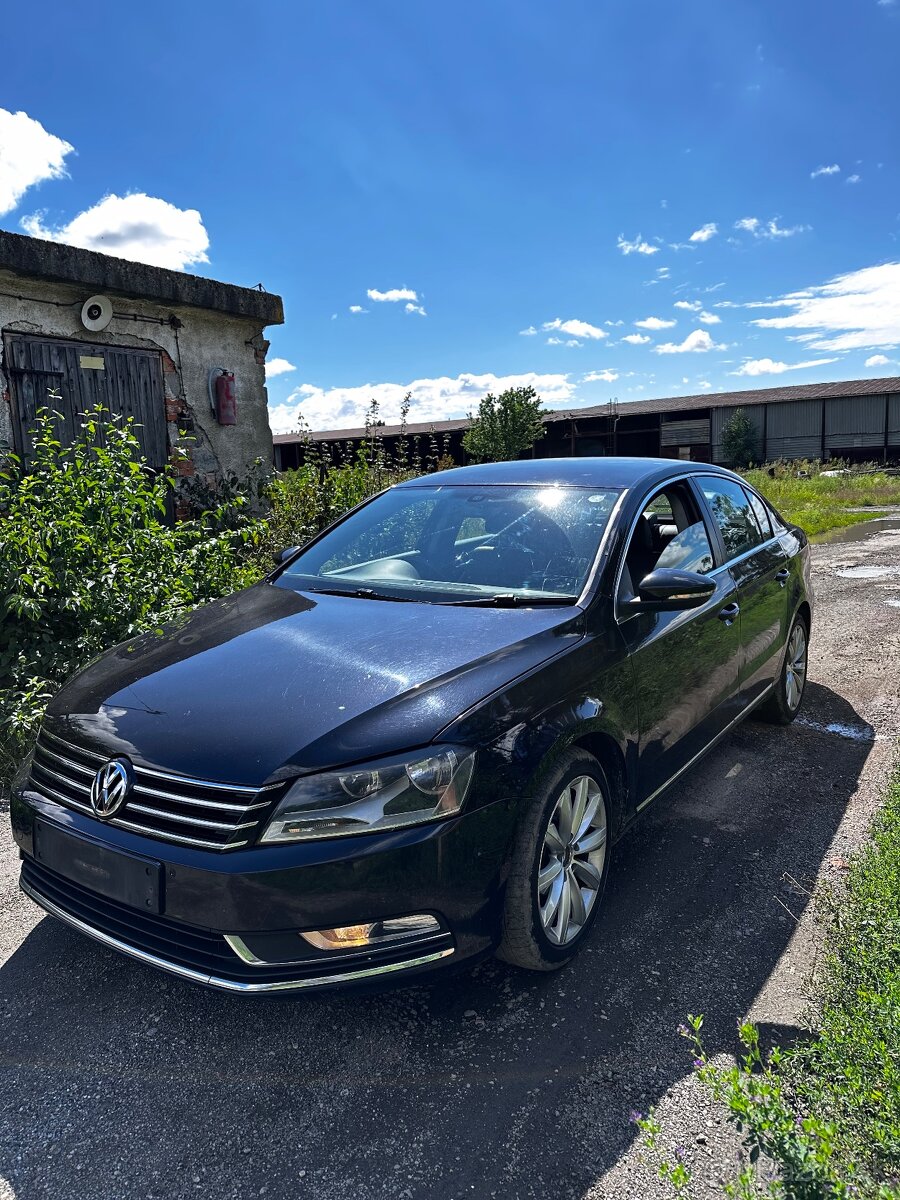 Rozpredam Volkswagen Passat B7 2.0 TDi 125kw v ponuke dsg aj - 7