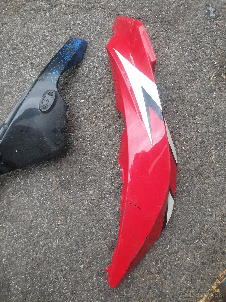 Honda cbr Yamaha r6 - 7