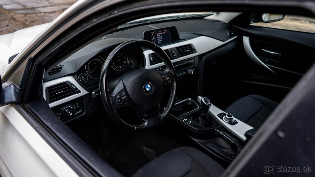 BMW Rad 3 318d e90 - 7