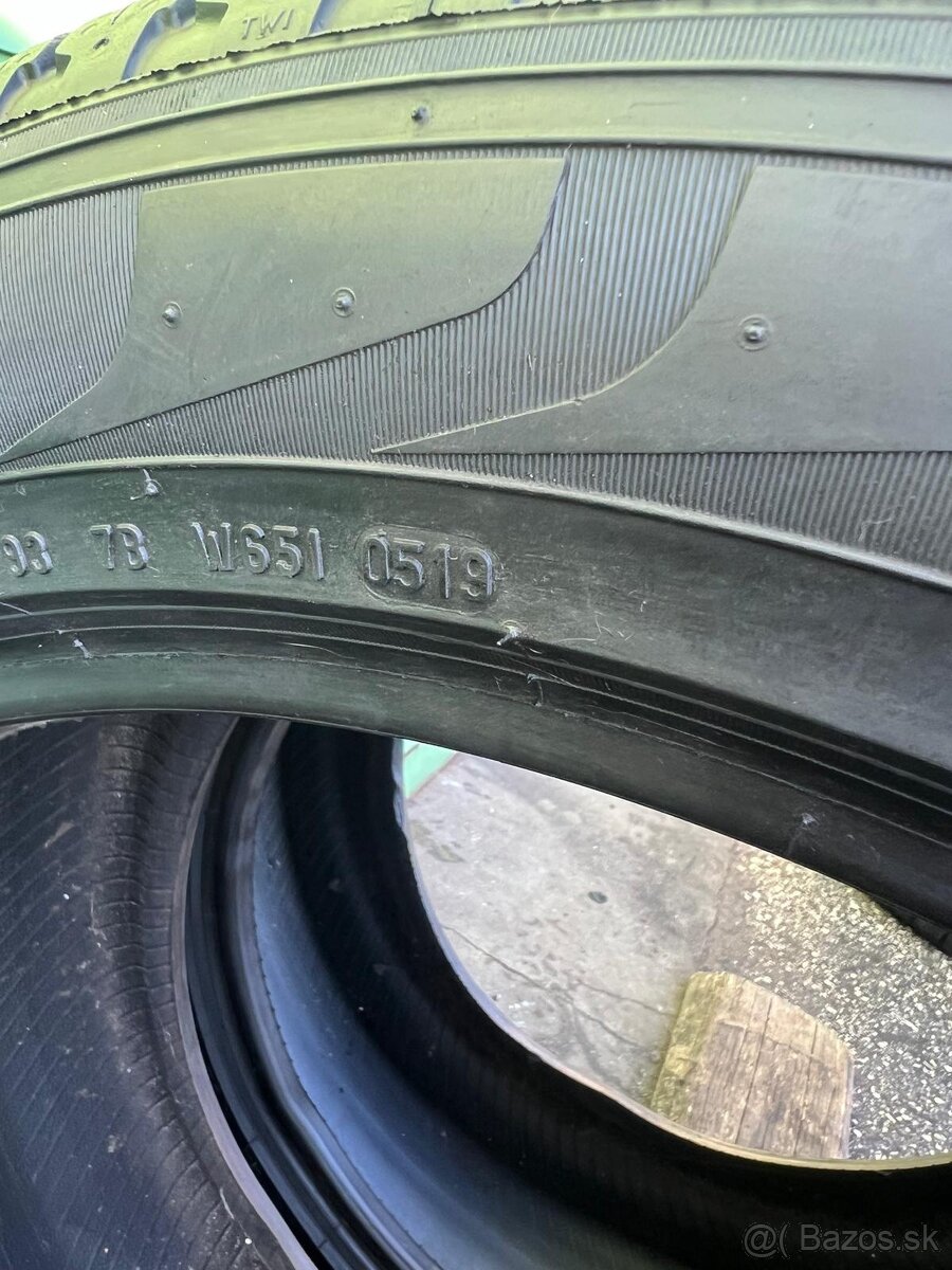 Celoročné pneumatiky Pirelli 275/45R20 - 7