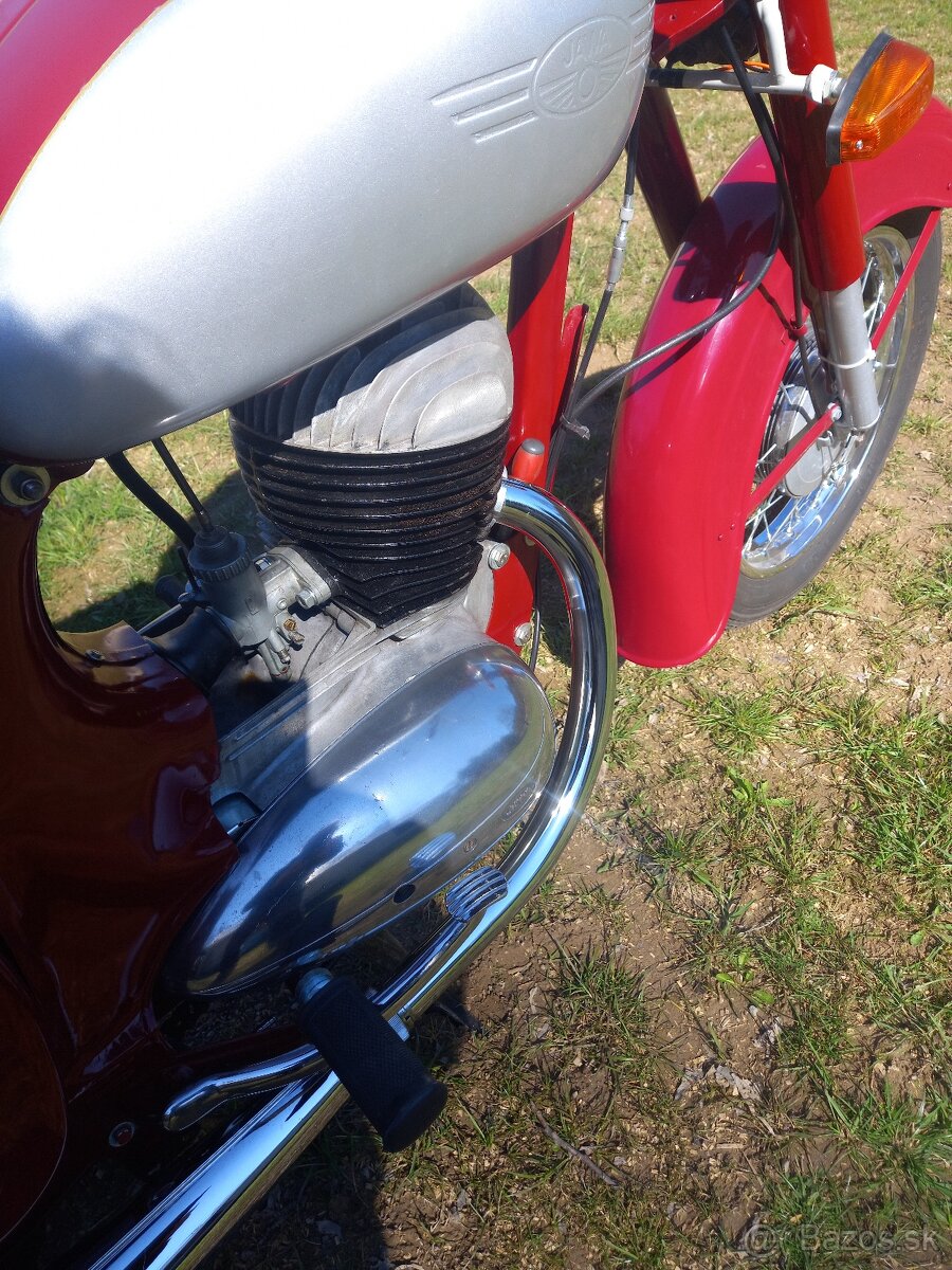 Predám Jawa 250 - 7