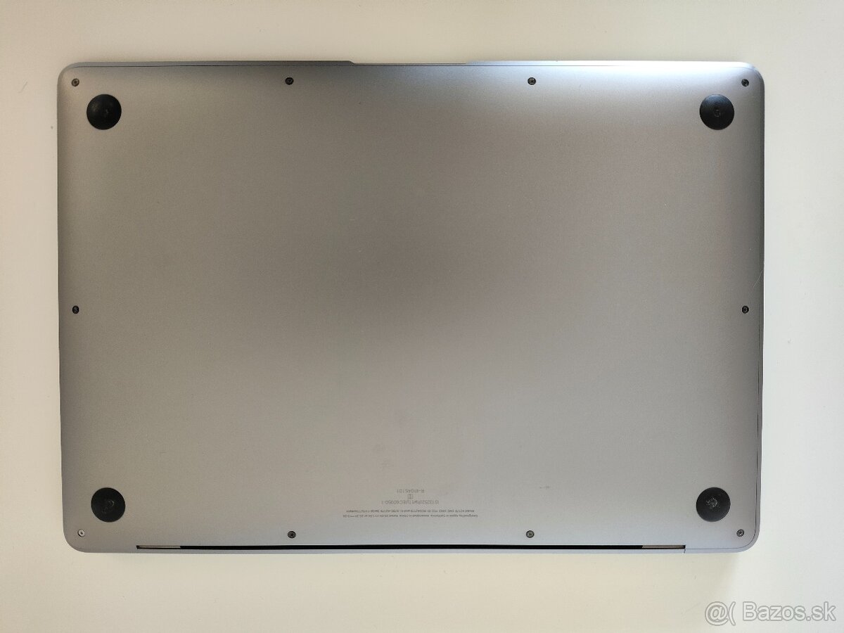 MacBook Air 2020 | i5 • 8GB • 256GB SSD - 7