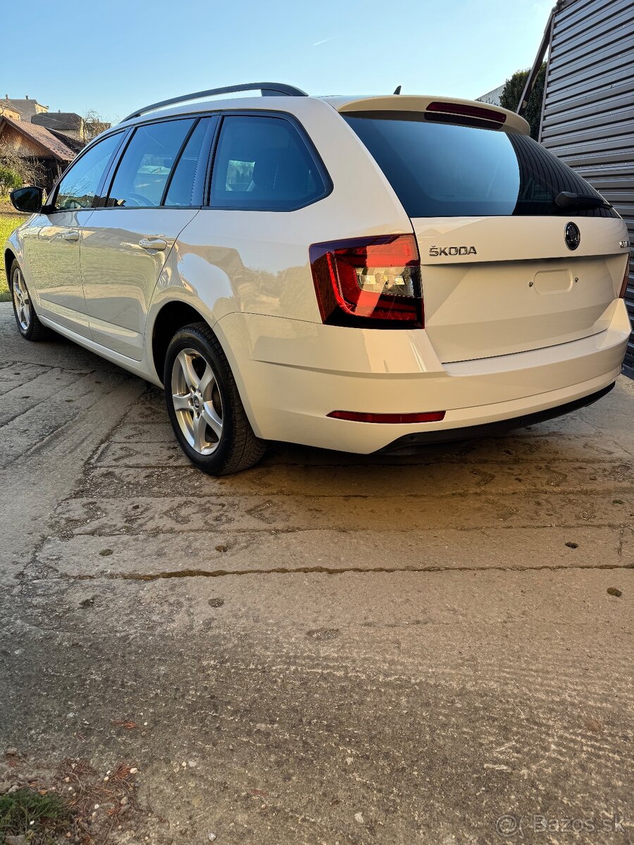 Skoda Octavia 2.0 TDI DSG - 7