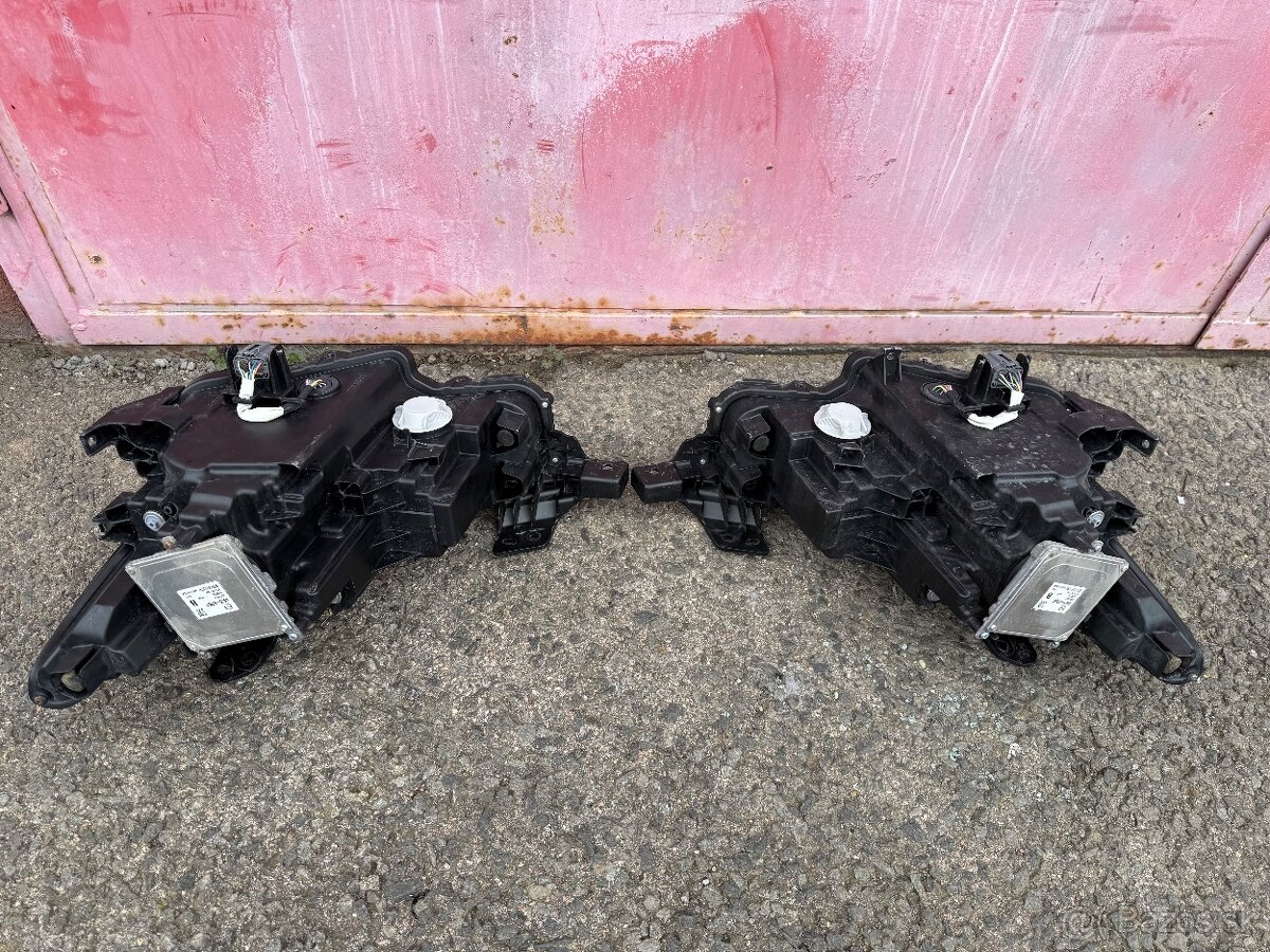 Predne svetla Mazda CX-30 - 7