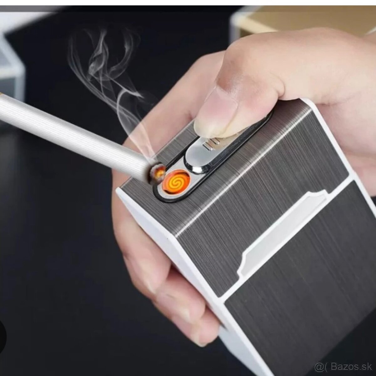 Puzdro na cigarety so zapalovačom - 7