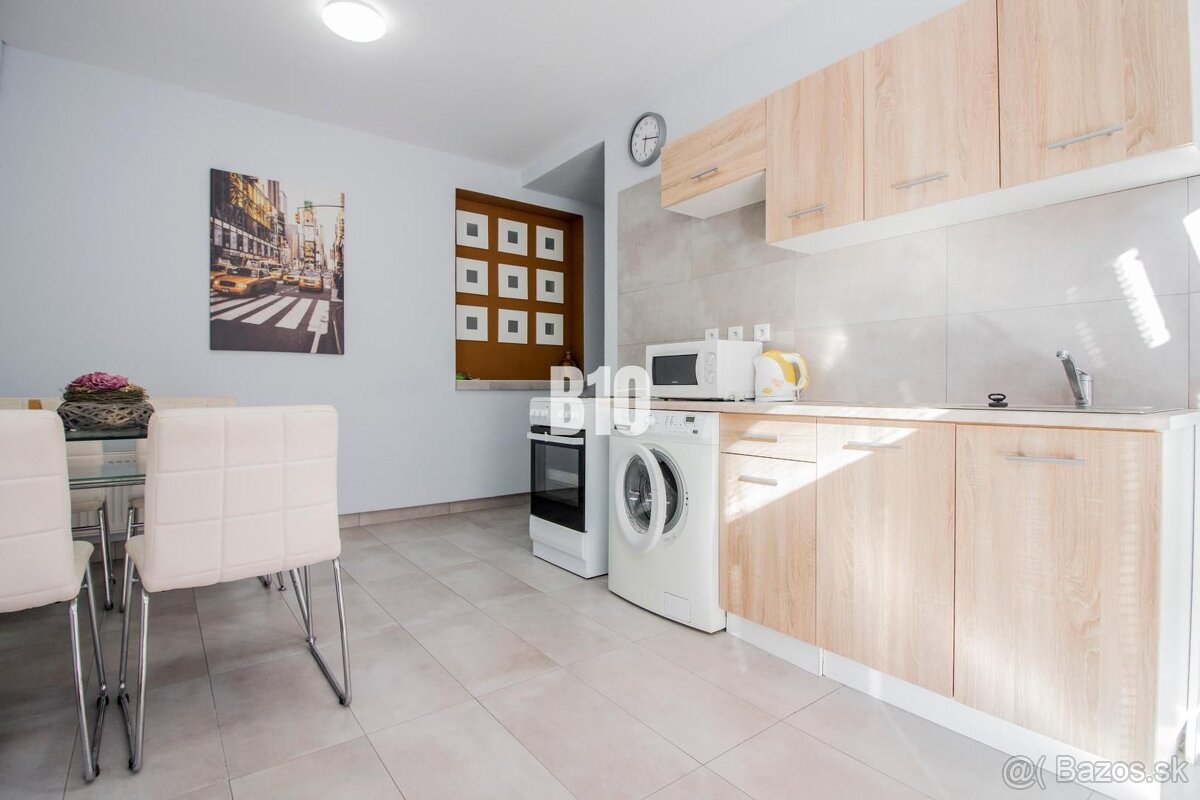 PRENÁJOM RD v Janíkovciach s 3 bytovými jednotkami - 7