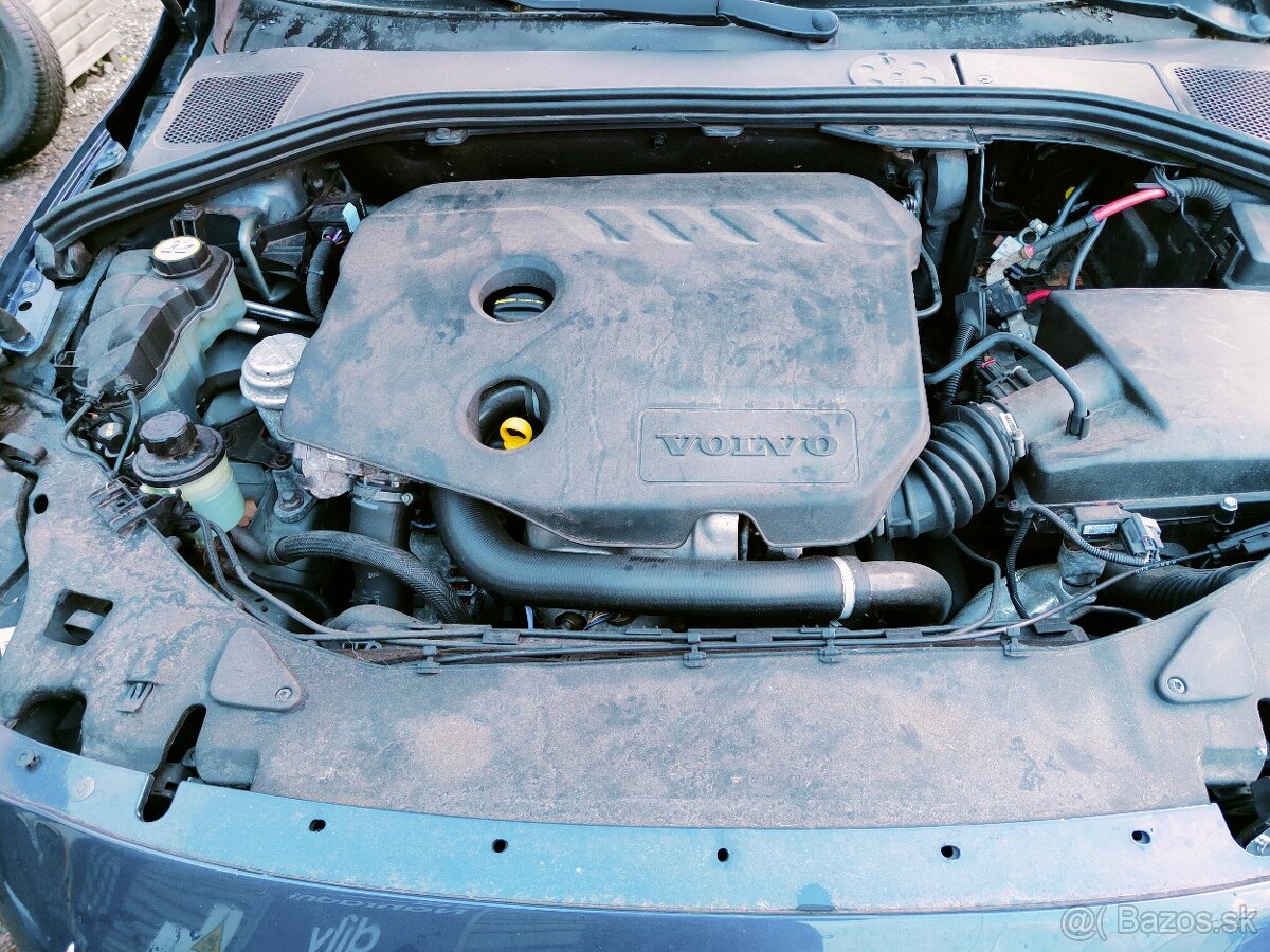 Volvo S60 D2 84kw - Náhradní díly - 7