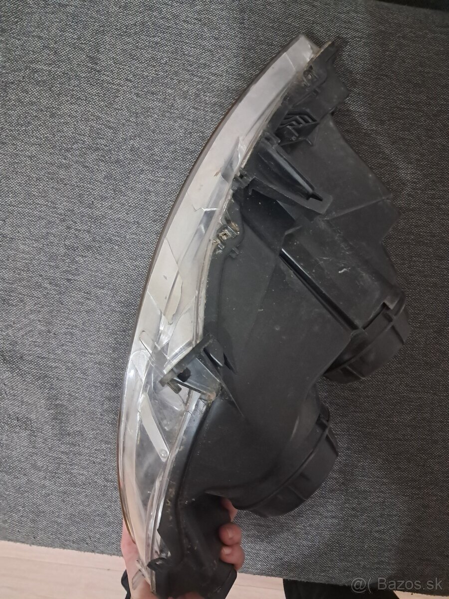 Predám predné svetlá Peugeot 307sw - 7