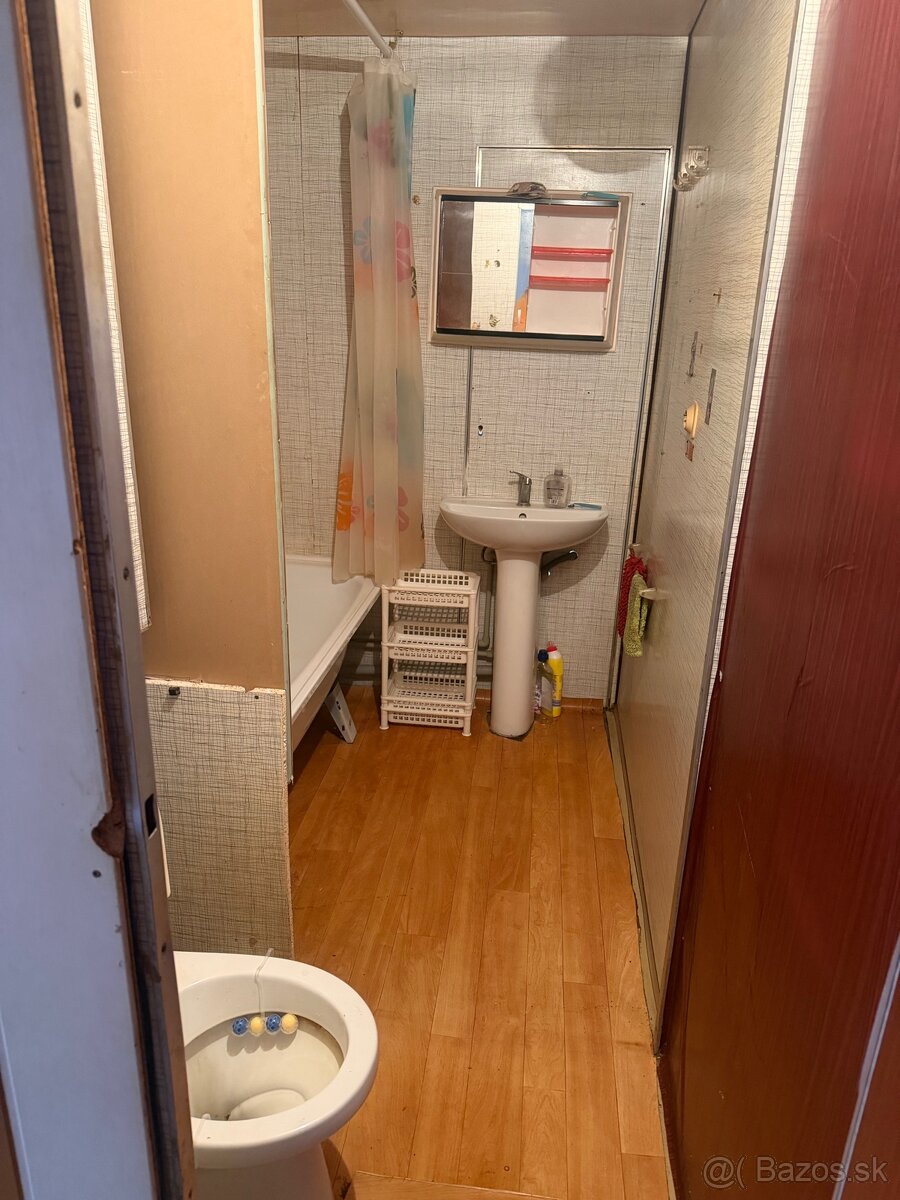 3-izbový byt s balkónom - 7