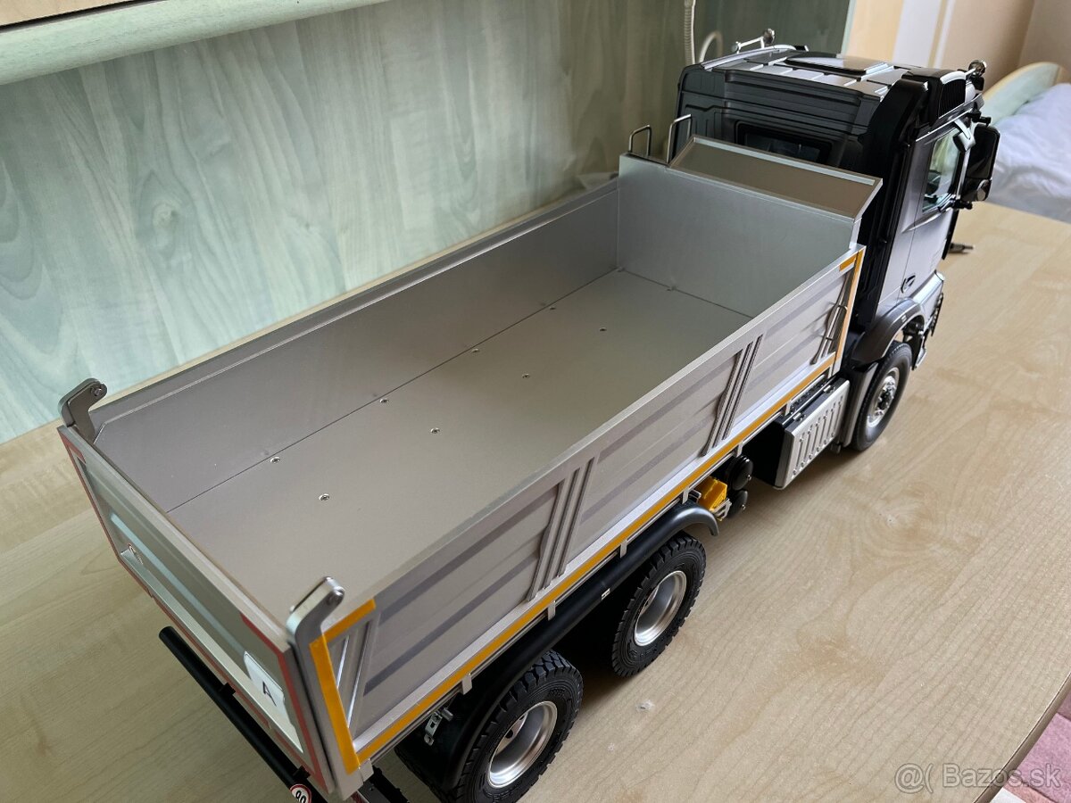 Mercedes Arocs 6x6 sklopka - rc model 1:14 - 7